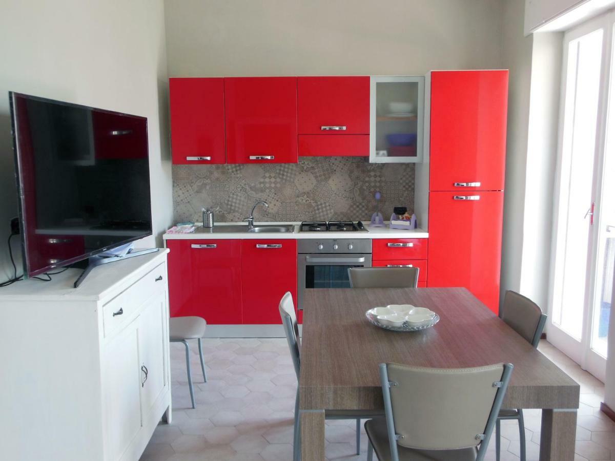 La Casa Degli Artisti Lägenhet Trani Exteriör bild